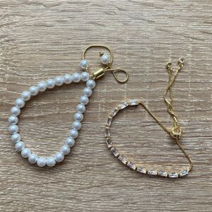 Set of 2 Adjustable Bracelets - Pearls and Jewels 💎 🤍💎🤍